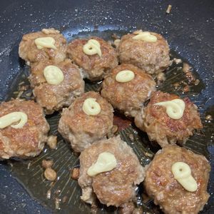 えだまめ。の作ってみた!投稿(彼ウケおかず!ごはんに合う『甘辛♡豚つくねマヨ』)