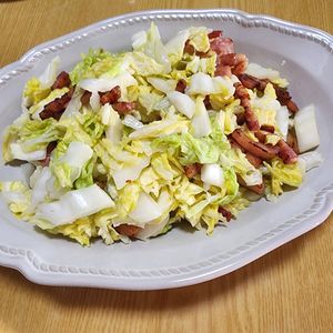 ナムディの作ってみた!投稿(【白菜とベーコンの旨マヨサラダ】抱えて食べたい♪やみつきの味)