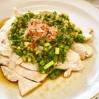 蒸し鶏のニラたっぷり！ピリ辛甘酢ダレ