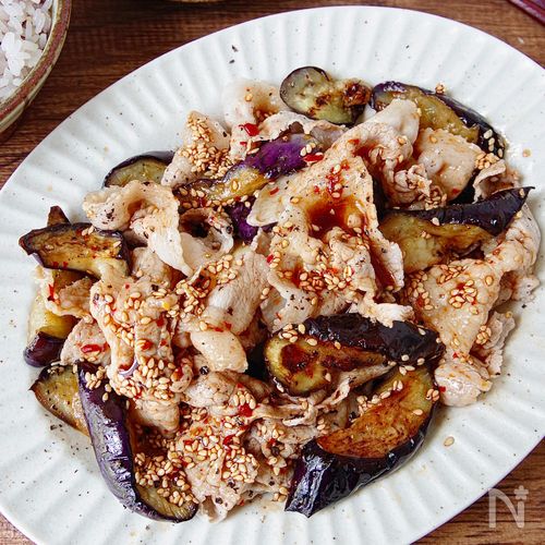 【豚しゃぶと茄子のピリ辛オイポンだれ】ご飯もお酒もすすむ！