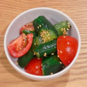 ミルクの作ってみた!投稿(きゅうりとトマトの《居酒屋風♡旨だしサラダ》)