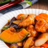お肉柔らか旨味たっぷり♪こま切れ肉で【揚げない夏野菜の酢豚】