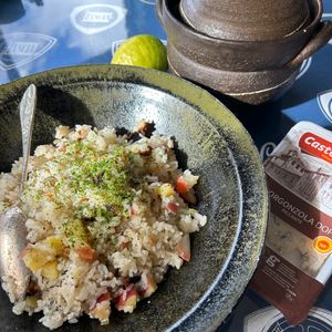 Memento-MORIの作ってみた!投稿(クセ強「リンゴとサツマイモのブルーチーズ釜飯」)