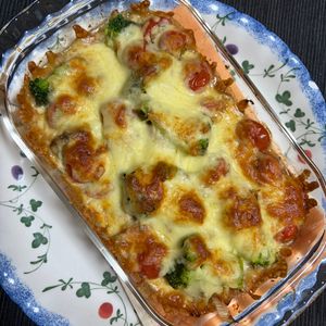 ゆっこの作ってみた!投稿(焼くまで3分！鯖缶とトマトのおかかチーズ焼き)