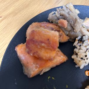 1292789の作ってみた!投稿(【鮭ときのこの味噌マヨ炒め】ごはんが進む！簡単お魚おかず♪)