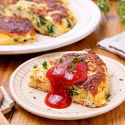 【簡単スパニッシュオムレツ】フライパンで完成！お手軽オムレツ