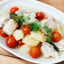 旨みたっぷり！鶏とじゃがいもの塩煮込み