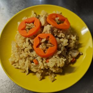 クリームソーダの作ってみた!投稿(『鶏ごぼうピラフ』鶏むね肉でヘルシー♡炊飯器使用！)
