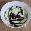 【ひき肉とナスのピリ辛とろとろ中華煮】ごはんが進む♪の下準備