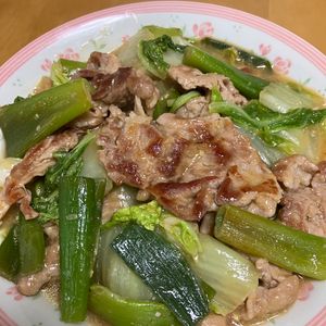 りょうこの作ってみた!投稿(【たっぷり白菜と豚こまの回鍋肉】ごはんがすすむ！)