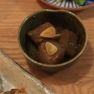 くろすけの作ってみた!投稿(切って、ちぎって、味しみしみ【旨辛ちぎりこんにゃく】)