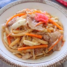 ［焼きうどん］レンジ一発！ほったらかし！お手軽なのに驚く旨さ