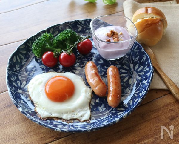 スタイリストが教える 柄のお皿の素敵な盛り付けテク レシピサイト Nadia ナディア プロの料理家のおいしいレシピ