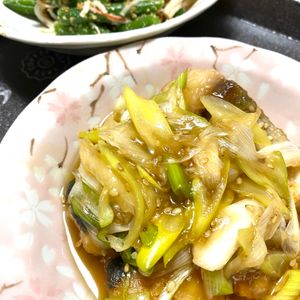 露木李の作ってみた!投稿(ぶりの甘辛揚げ〜ネギごまソース〜【#作り置き #揚げない】)