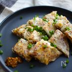 おつまみにもオススメ　イカのマスタード米粉焼き　