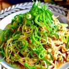 ＼ご飯がすすむ／レンチン4分【病みつき！ネギだくえのき】