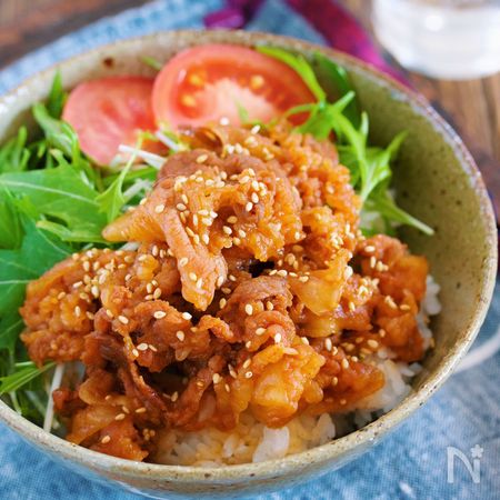 包丁不要 漬けて焼くだけ 豚焼肉丼 節約 ランチ By ｙｕｕ レシピサイト Nadia ナディア プロの料理家のおいしいレシピ