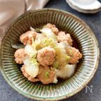 長芋入りふわふわ鶏団子と白菜のくたくた煮