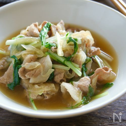 豚肉と新玉ねぎのさっと煮