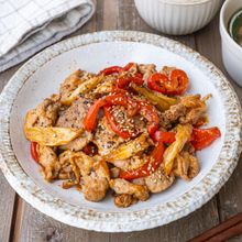 【白米泥棒】炒めて10分！豚こまとパプリカの焼き肉炒め