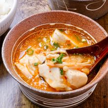 【豆腐とえのきのチゲスープ】辛うま♡節約満足スープ！
