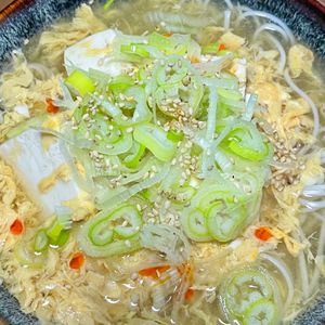 momoの作ってみた!投稿(【卵と豆腐のとろうま辛麺】パパッと完成！家族がハマった♡)