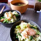 レンジ調理で混ぜるだけ！【サーモンと小松菜バジルご飯】