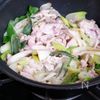 ルウ+めんつゆでお手軽に♡『出汁薫る絶品カレーうどん』の工程2