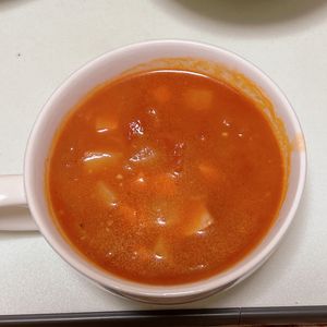 すたの作ってみた!投稿(トマト缶で作る♪簡単ミネストローネ)