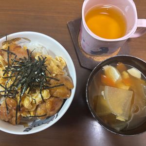 ゆったんの作ってみた!投稿(子供が爆食いする!激うま♡︎焼き鳥たま丼)