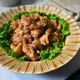 15分で完成♪豚こま肉のにんにくバター醤油炒め