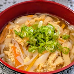まゆのの作ってみた!投稿(にんじんとお揚げのほっこりにゅうめん)