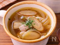 【ごぼうとベーコンの洋風スープ】ごぼうの風味がおいしい！