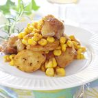 新じゃがと鶏肉のガリバタしょうゆ炒め