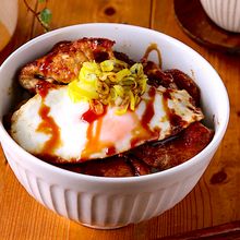 やっぱりこういうのが好き♡フライパン1つでてりたま豚丼