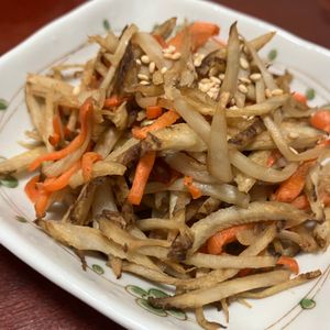 りんごの作ってみた!投稿(【きんぴらごぼう】手作りの優しい味♡)