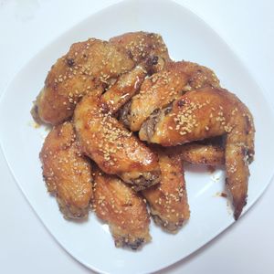 ふうかの作ってみた!投稿(やばいですよこの手羽先…😵手羽先のとろっとろ甘辛照り焼き)