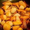 ご飯に合う！豚バラ肉と冷凍さといものこってり炒めの工程3