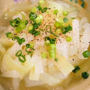 ゆみの作ってみた!投稿(とろとろ大根のうま塩煮【#作り置き #煮るだけ #やみつき】)