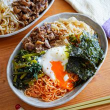 辛うま！ビビンバそうめん【夏に食べたい！そうめんアレンジ】