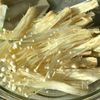 ピリ辛えのき　食感ハマる♡レンジでパパっと♪の工程1