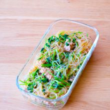 レンジで簡単♪豆苗のチャプチェ【週末の作りおきおかず】