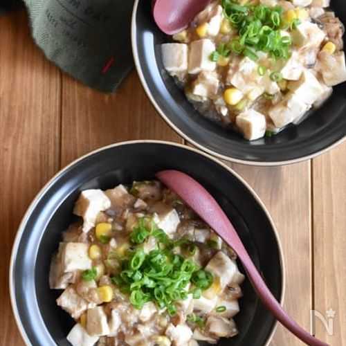 【ツナ缶とコーンの和風マーボー豆腐】めんつゆで簡単！