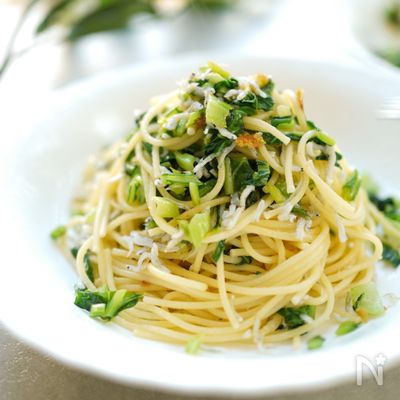 《食材は大切に》
かぶの葉としらすのパスタ