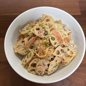 さらの作ってみた!投稿(400万再生！絶品♪給食のレンコンマヨ炒め)