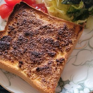 miyucyannの作ってみた!投稿(《白ごまシュガートースト》朝ごはんやおやつに♪)