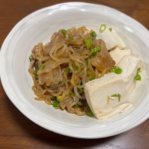 こむぎの作ってみた!投稿(ワンパン10分！【豚こま肉と豆腐のすき煮】ご飯すすむ甘辛味♩)