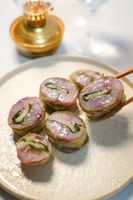 即席で味わえる昆布〆‼︎『いさきのとろろ昆布巻き』