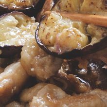 甘酸っぱくてご飯が進む！なすと豚こまの揚げ浸し