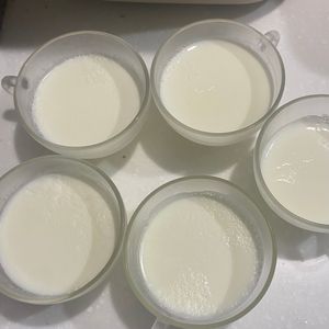 もちもちもっちの作ってみた!投稿(牛乳の味がたまらん♪『＊いちごMILKプリン＊』)